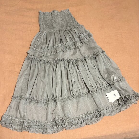 Semi-sheer Tiered Skirt (With Lace Shorts） - Picture 4 of 6